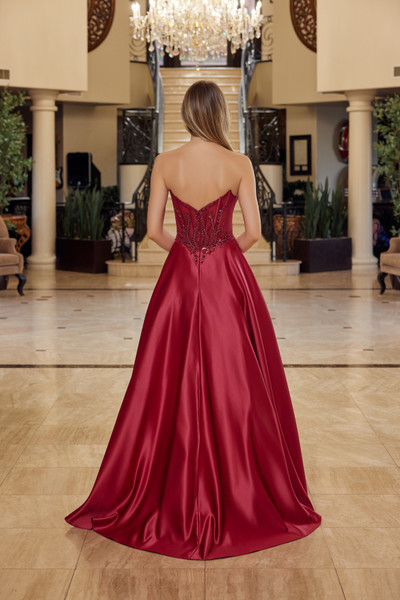 Nox Anabel Y1798 Shiny Satin Sweetheart Neck Strapless Gown