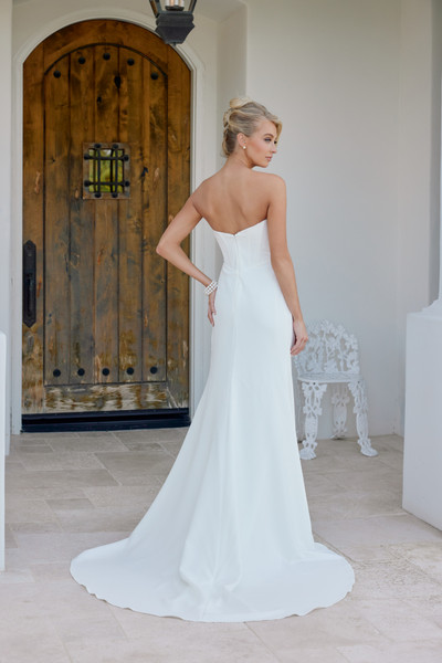 Nox Anabel JE1083 Sweetheart Neck Strapless Wedding Gown