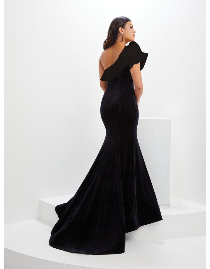 House of Wu 14130S One Shoulder Stretch Satin Panoply Gown