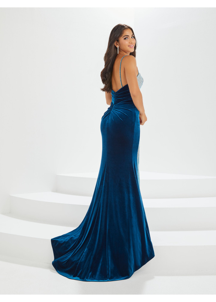 House of Wu 16018 Sweetheart Neck Tiffany Designs Prom Gown