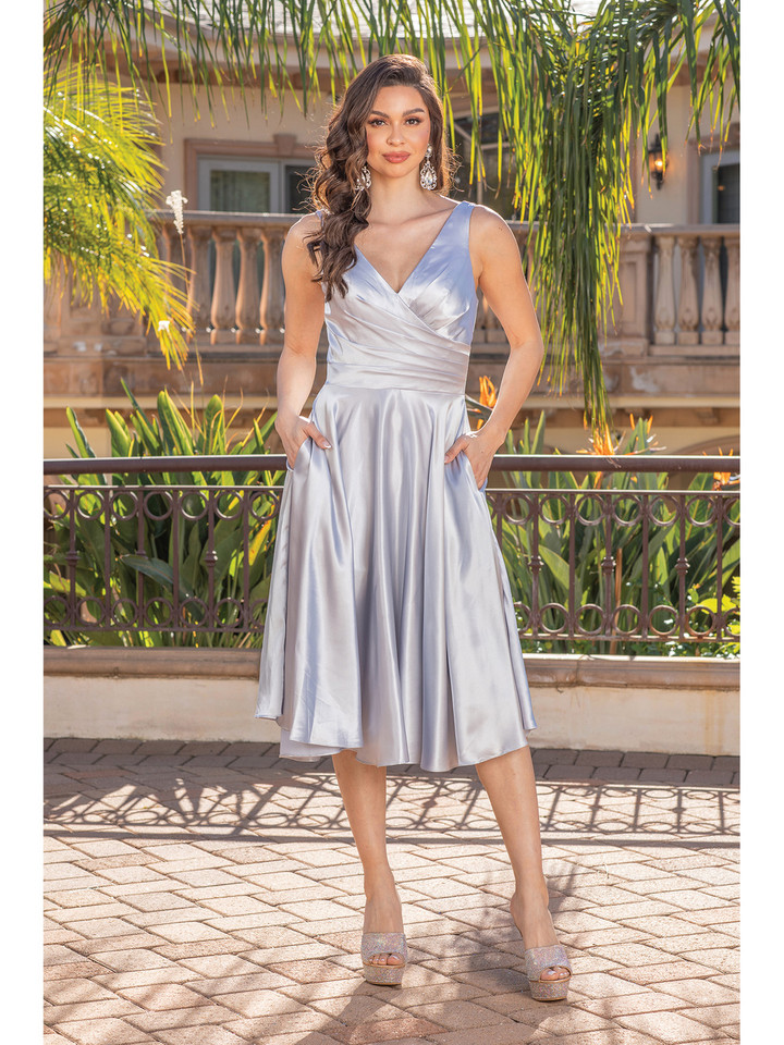 Dancing Queen 3323A Sleeveless V-neck Homecoming Dress