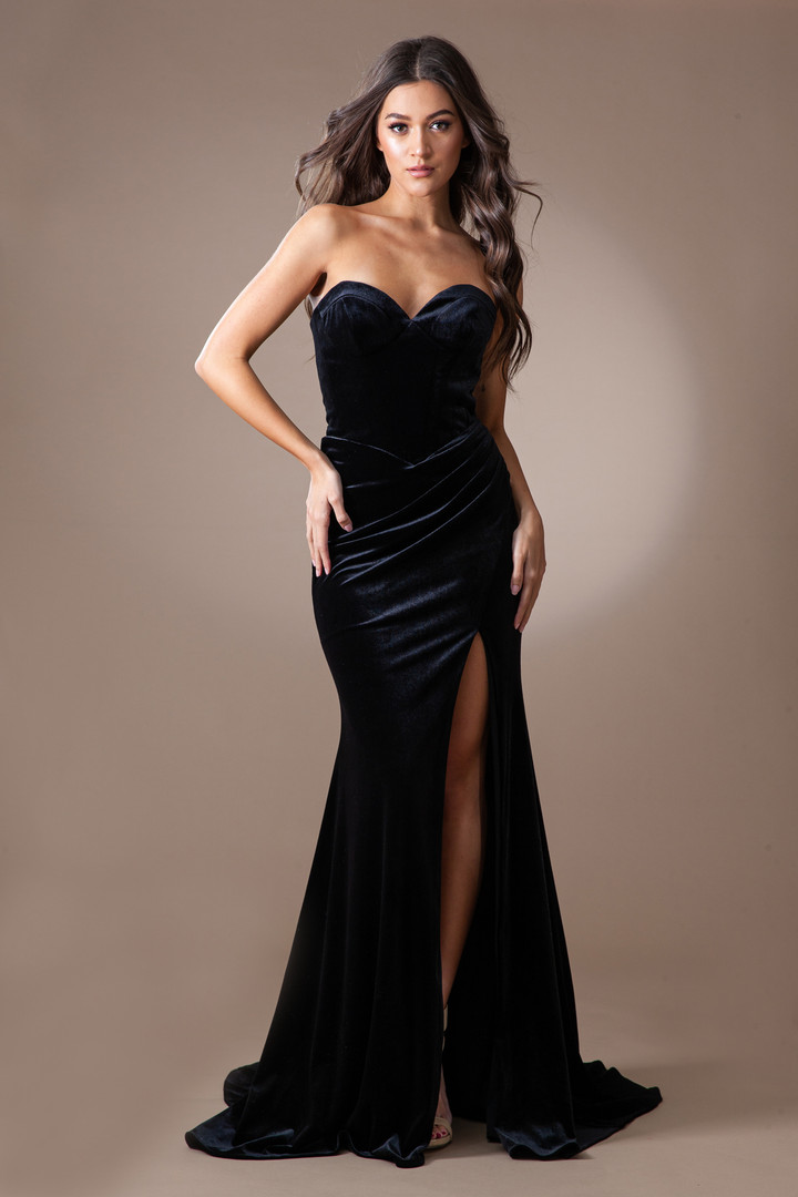 Amelia Couture BZ9029V Strapless Sweetheart Neckline Dress