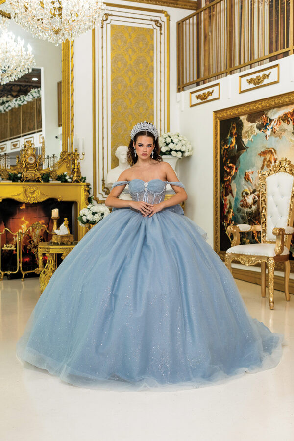 Dancing Queen 1996 Off-Shoulder Sleeves Quinceanera Dress