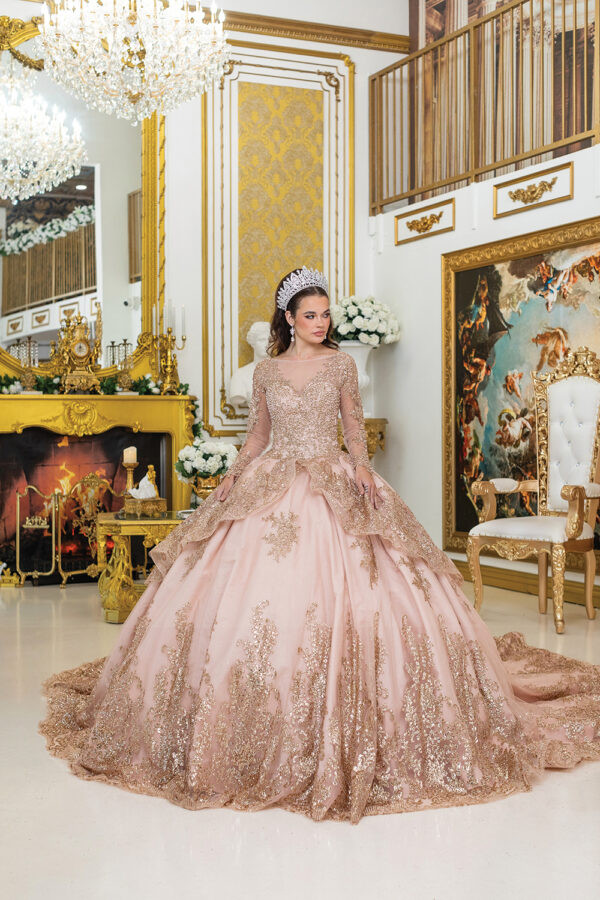 Dancing Queen 1968 Beaded Embellishments Quinceanera Dress