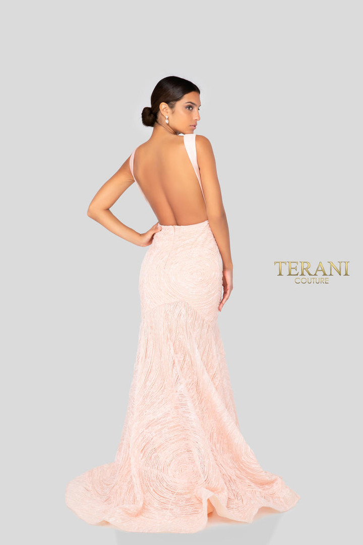 Terani Couture 1911P8158 Plunging V-Neckline Trumpet Dress