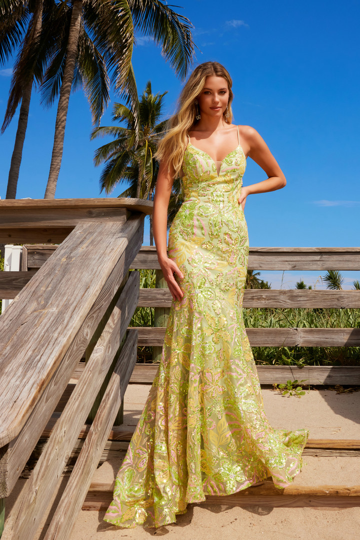 Nox Anabel Q1540 Floral Sequin Tulle V-Neck Sleeveless Dress