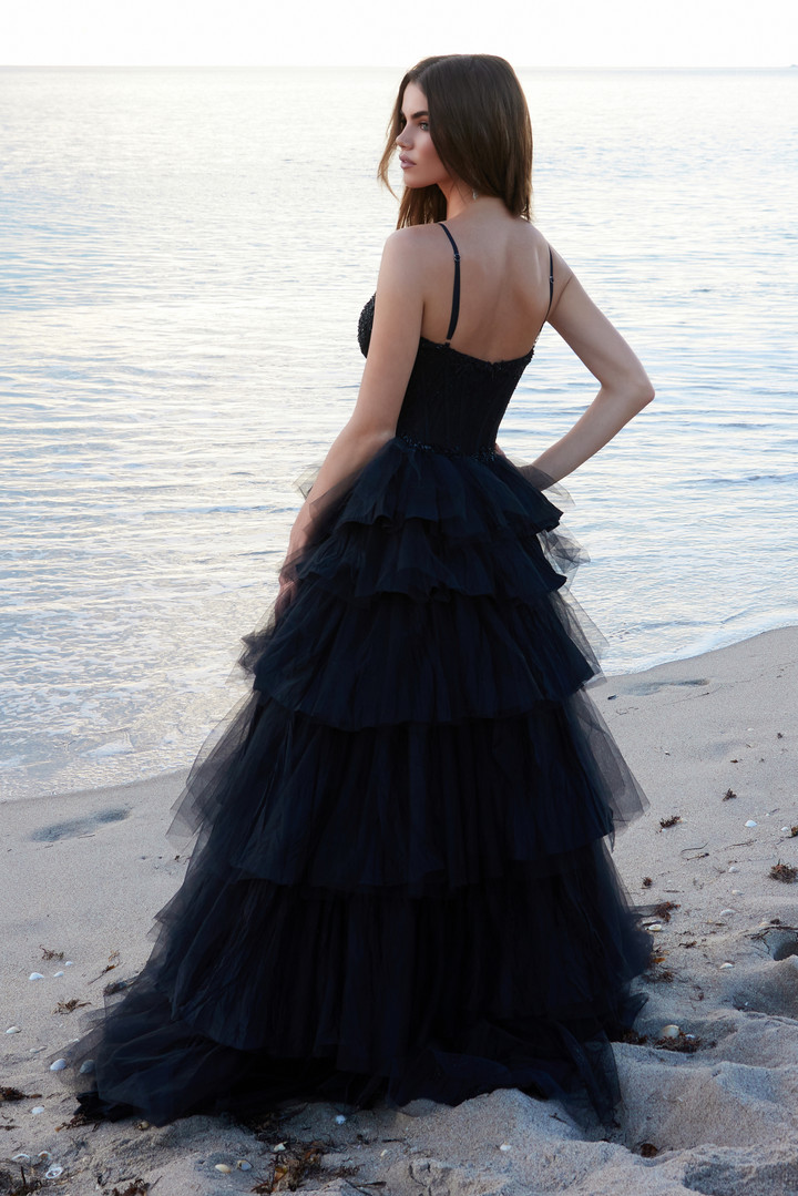 Nox Anabel Y1545 Multi-layered Tulle Sweetheart Neck Dress