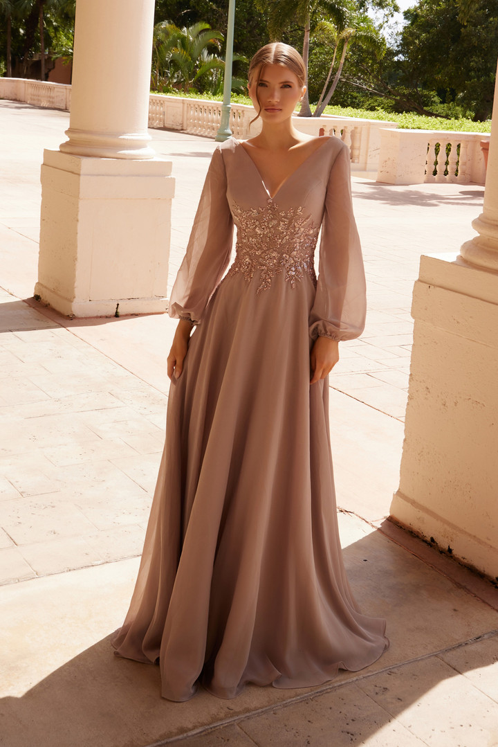 Nox Anabel ME128 Flowing Chiffon V-neck Long Sleeve Dress