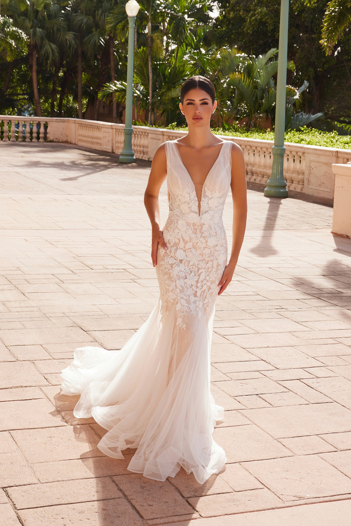 Nox Anabel JE917 Plunged V-Neckline Sleeveless Wedding Dress