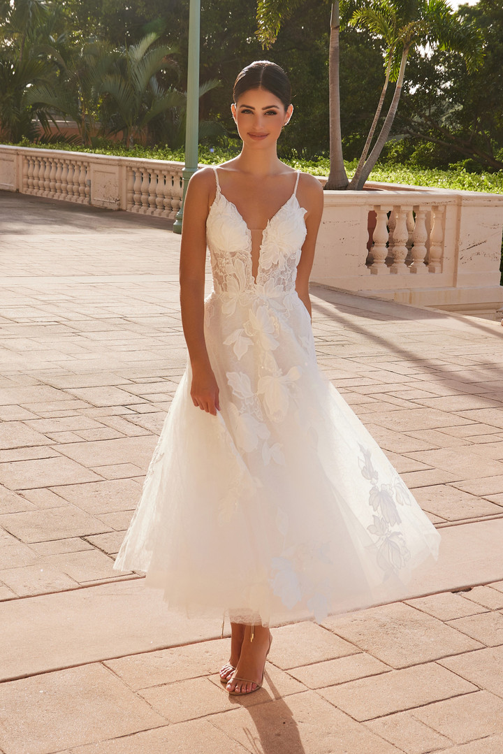 Nox Anabel JE1027 Tulle V-neckline Tea Length Wedding Dress