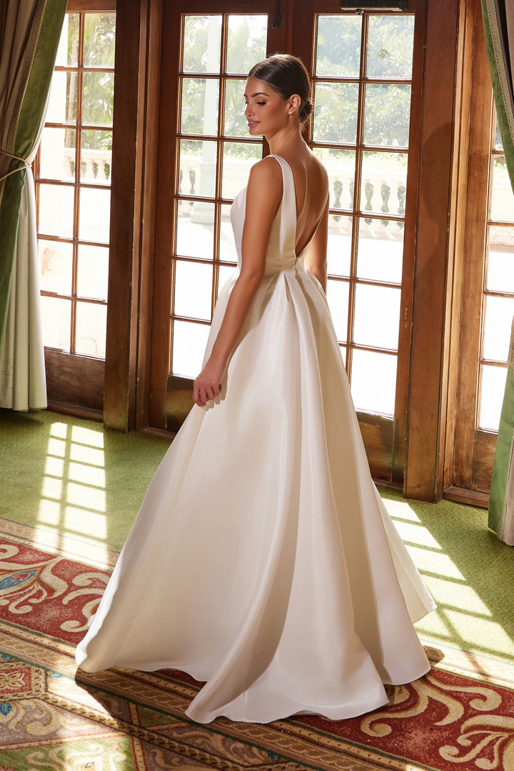 Nox Anabel E156W Plunging V-neck Sleeveless Wedding Gown