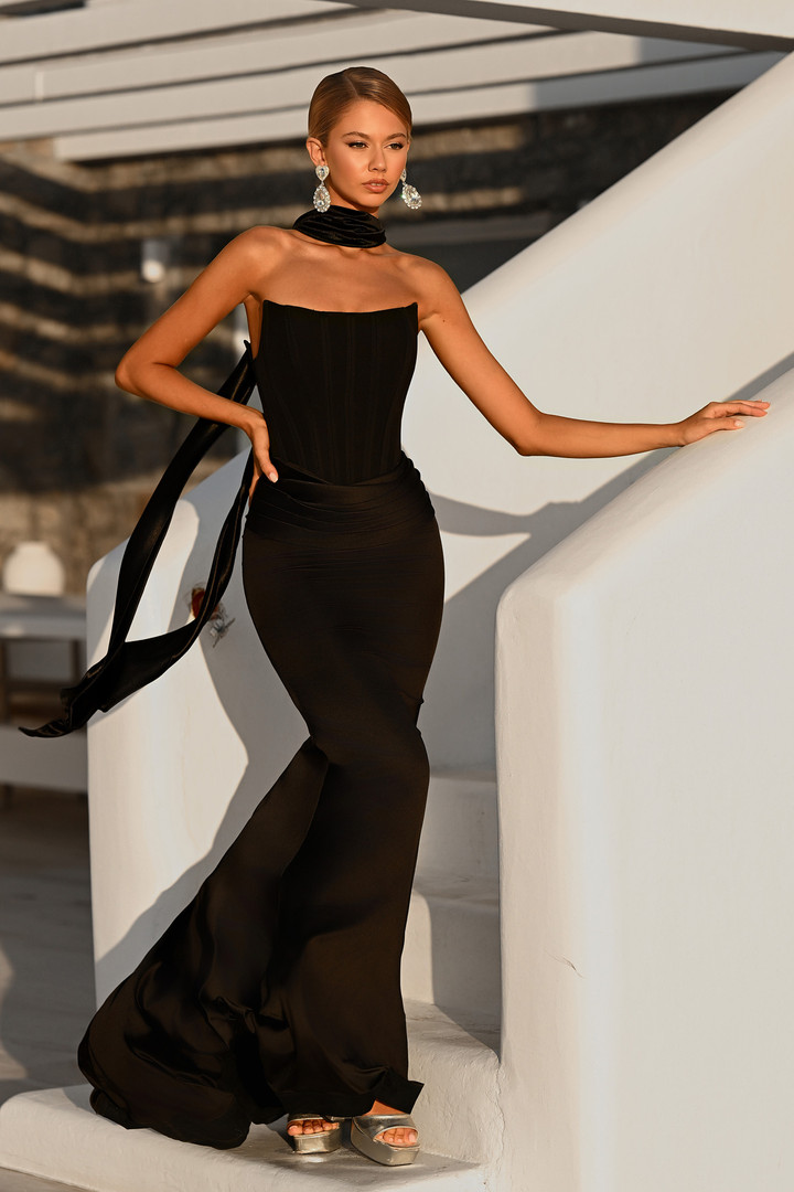 Portia and Scarlett PS26032 Satin Scoop Neck Strapless Dress