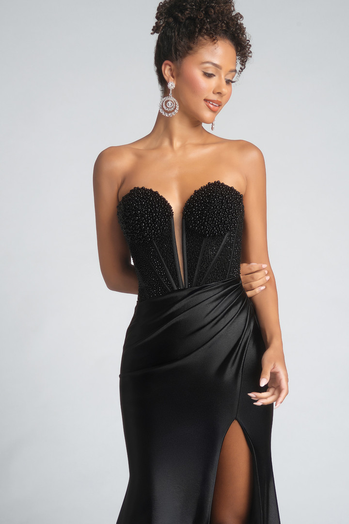 Portia and Scarlett PS26039 Satin Sweetheart Strapless Dress