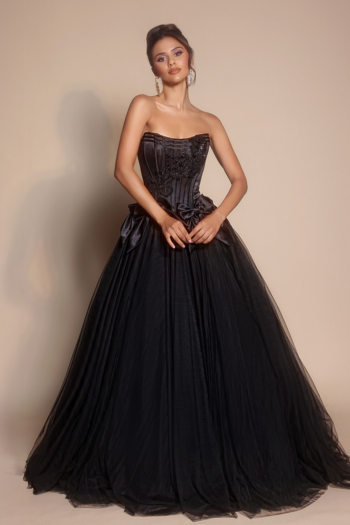 Portia and Scarlett PS26102 Tulle Scoop Neck Strapless Dress