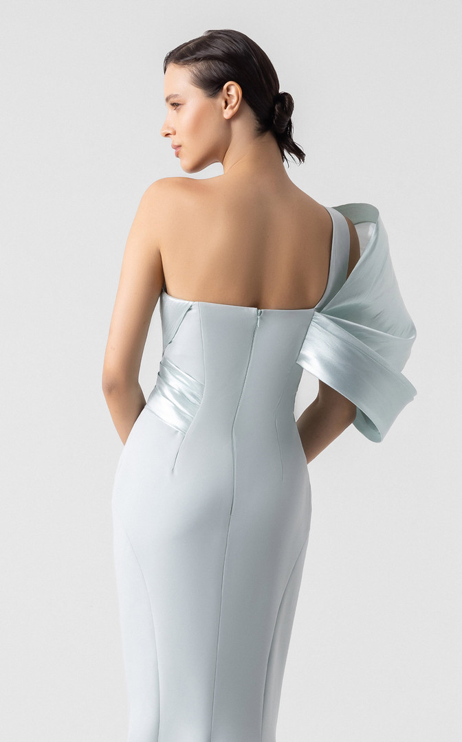 MNM Couture G1911 Crepe Metallic One Shoulder Fitted Gown