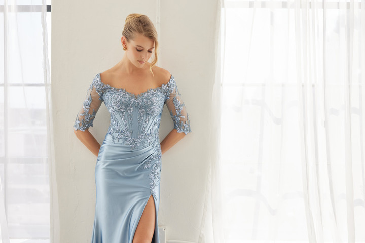 Nox Anabel MD156 Soft Scoop Neckline Quarter Sleeves Gown