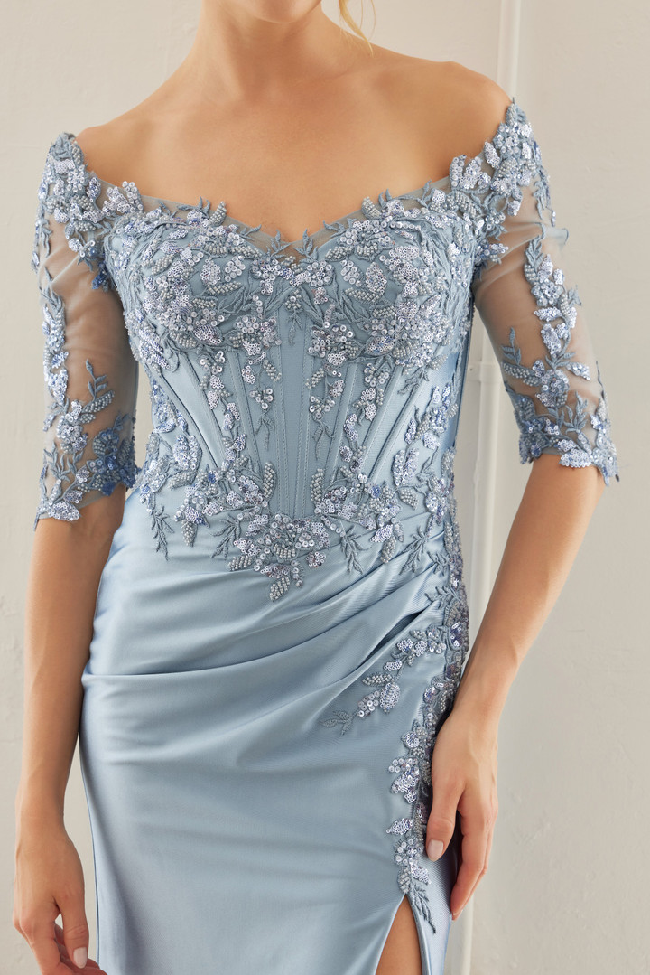 Nox Anabel MD156 Soft Scoop Neckline Quarter Sleeves Gown