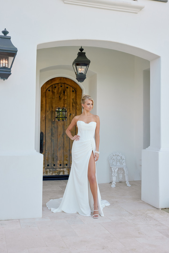 Nox Anabel JE1083 Sweetheart Neck Strapless Wedding Gown