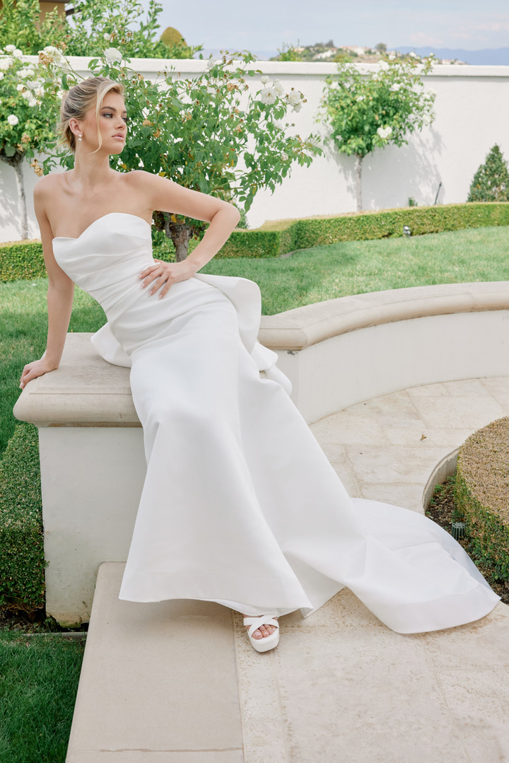 Nox Anabel JW1044 Stretch Satin Strapless Sweetheart Gown
