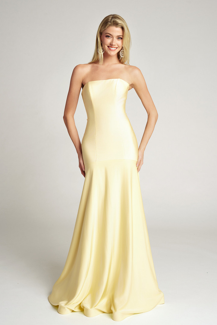 Portia and Scarlett PS26101 Straight Neck Strapless Dress