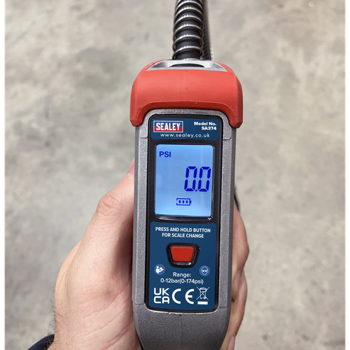 Digital Tyre Inflator with 0.5m Hose & Twin Push-On Connector