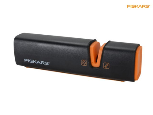 Fiskars - Xsharp™ Axe & Knife Sharpener