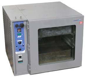 VWR Sheldon 1490 large 4.5 cuft laboratory vacuum oven