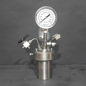 Parr Instruments 4561 300 ML Stainless Steel High Pressure Chemical Reactor with 4842 Controller