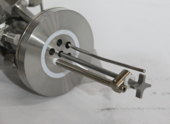 Compact Parr 5513 Series 5500 high pressure reactor system