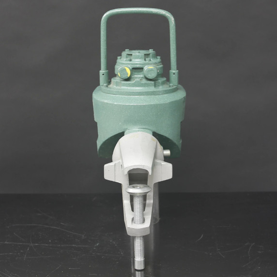 SPX FLOW Lightnin clamp mount mixer XJA-33