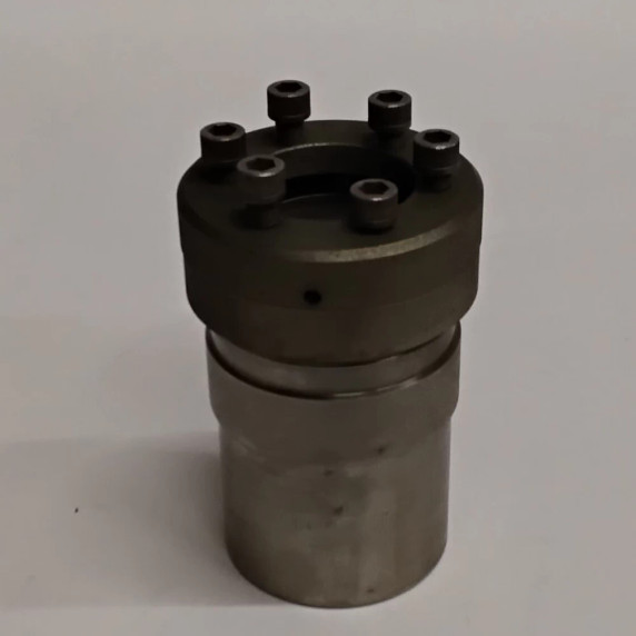 Parr 4748 1900 psi Acid Digestion Reactors Stock Photo