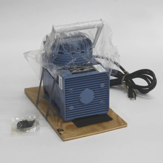 ITT Pneumotive Duraire P-200 compact diaphragm air pump