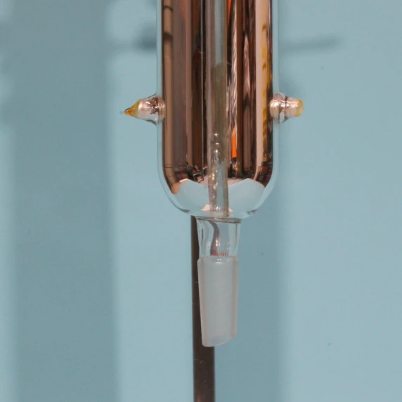 24/40 top and bottom joints on Lab Glass Oldershaw mixing column