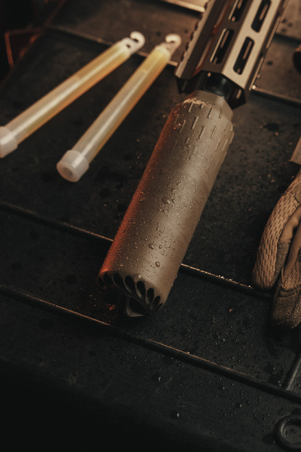 FLOW 556 Ti + FLASH HIDER