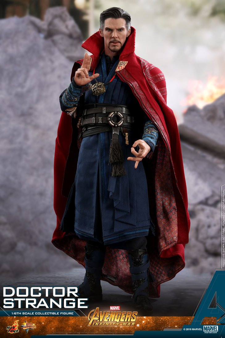 Hot Toys (MMS484) Avengers: Infinity War - Doctor Strange Figure