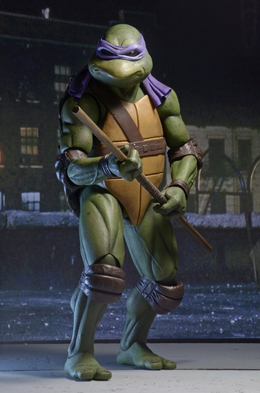 1/4 Scale Teenage Mutant Ninja Turtles (1990 Movie) Donatello Figure by NECA