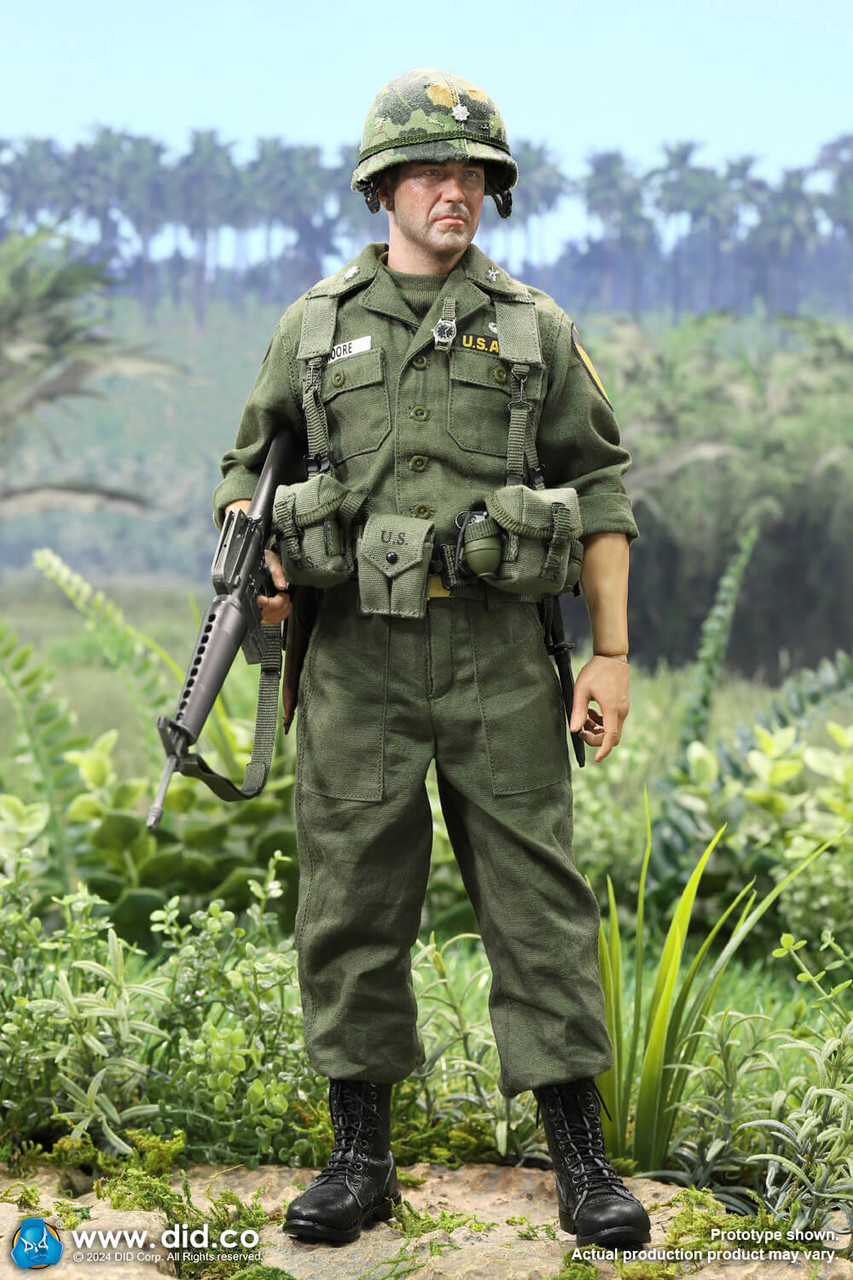 DID (V80174) 1/6 Scale Vietnam War U.S. Army Lt. Col. Moore Figure