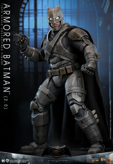 Hot Toys (MMS742D62) Batman v Superman: Dawn of Justice - Armored Batman (2.0) Figure (Standard Version)