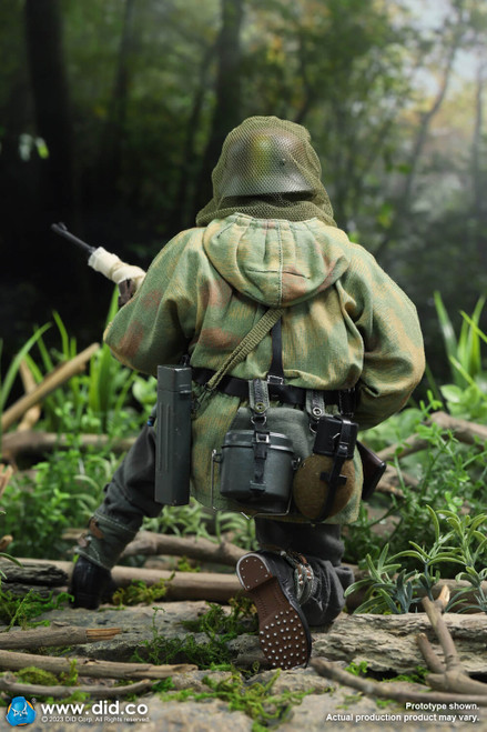 DID (D80168) 1/6 Scale WWII German Fallschirmjager Axel Figure