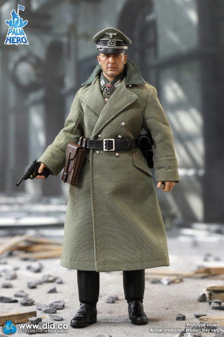 1/6 Scale WWII German Communication 3 WH Radio Operator - Gerd