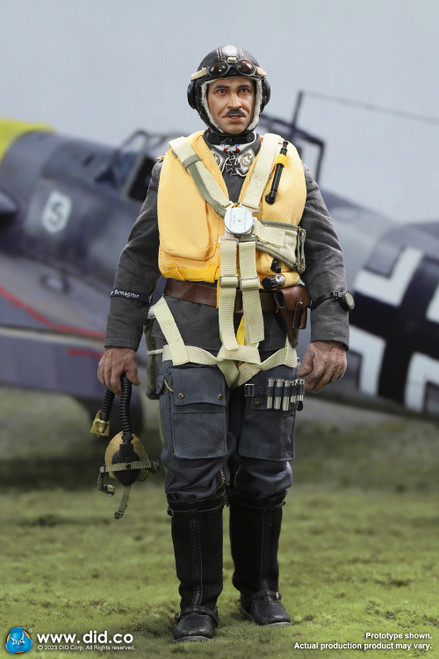 DID (D80165) 1/6 Scale WWII German Luftwaffe Ace Pilot – Adolf Galland Figure DID (D80165) 1/6 Scale WWII German Luftwaffe Ace Pilot – Adolf Galland Figure
