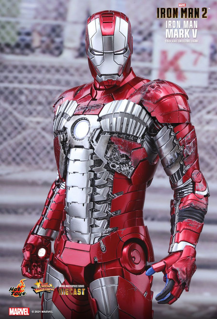 Hot Toys (MMS400D18) 1/6 Scale Iron Man 2 - Iron Man Mark V Diecast Figure (REISSUE) Hot Toys (MMS400D18) 1/6 Scale Iron Man 2 - Iron Man Mark V Diecast Figure (REISSUE)
