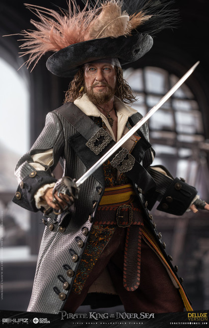 EKUAZ STUDIO (EKS012D) 1/6 Scale Pirate King of the Inner Sea Figure (Deluxe Version)