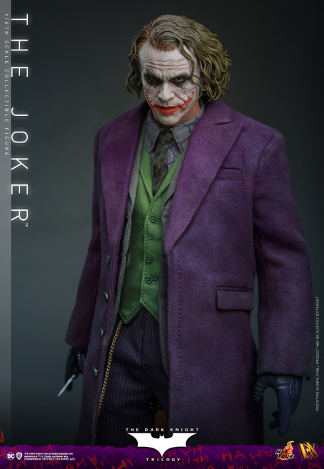 Hot Toys (DX32) 1/6 Scale The Dark Knight - The Joker Figure