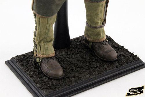 Display Stand Featuring Wet Mud Effect for 1/6 Scale Figures Display Stand Featuring Wet Mud Effect for 1/6 Scale Figures