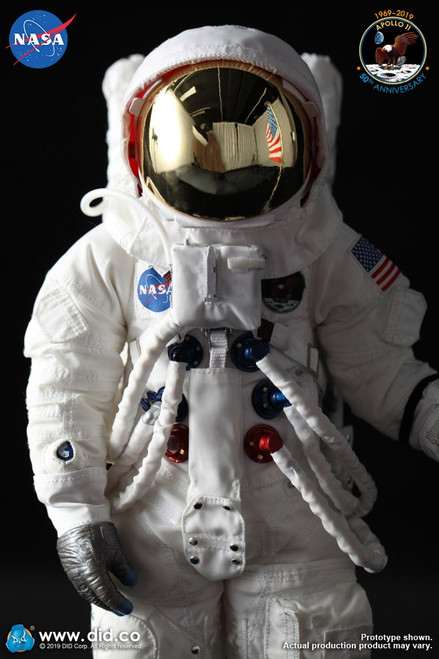 1/6 Scale Apollo 11 Lunar Module Pilot - Buzz Aldrin Figure by DID 1/6 Scale Apollo 11 Lunar Module Pilot - Buzz Aldrin Figure by DID