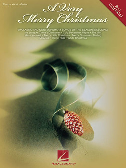 A Very Merry Christmas   2nd Edition (book) MUSIC BOOK