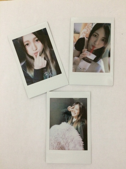 Yuka (Lilii Kaona) Random Cheki (Instant Photo)