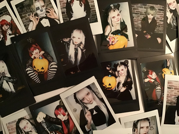 B.K.S.N (Baka Shinu) Halloween Cheki