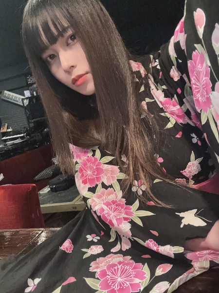 Okinawa Electric Girl Saya Chan -JANUARY2024 Gekkan sōkan (monthly goods set)!